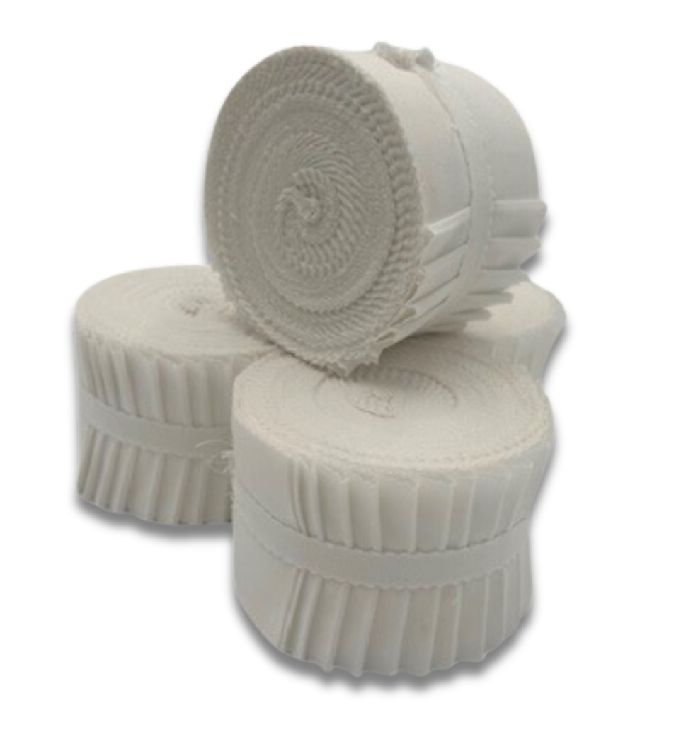 Supreme Solids - 2.5" Roll - Snow White (20 cuts)