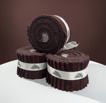 Grain of Color - 2.5" Roll - Chocolate (20 cuts)