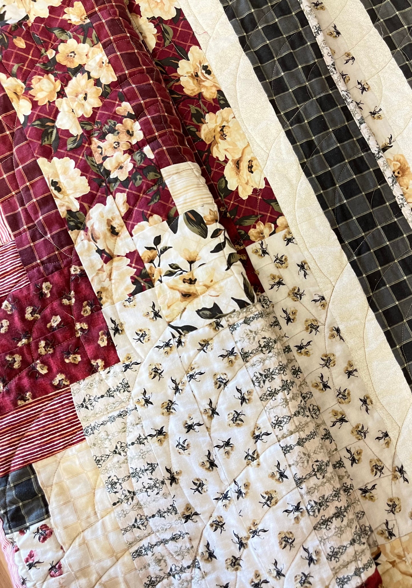 Bri's Log Cabin - Quilt Kit