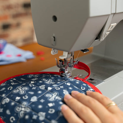 SINGER® Heavy Duty 6600C Sewing Machine