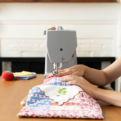SINGER® Heavy Duty 6700C Sewing Machine