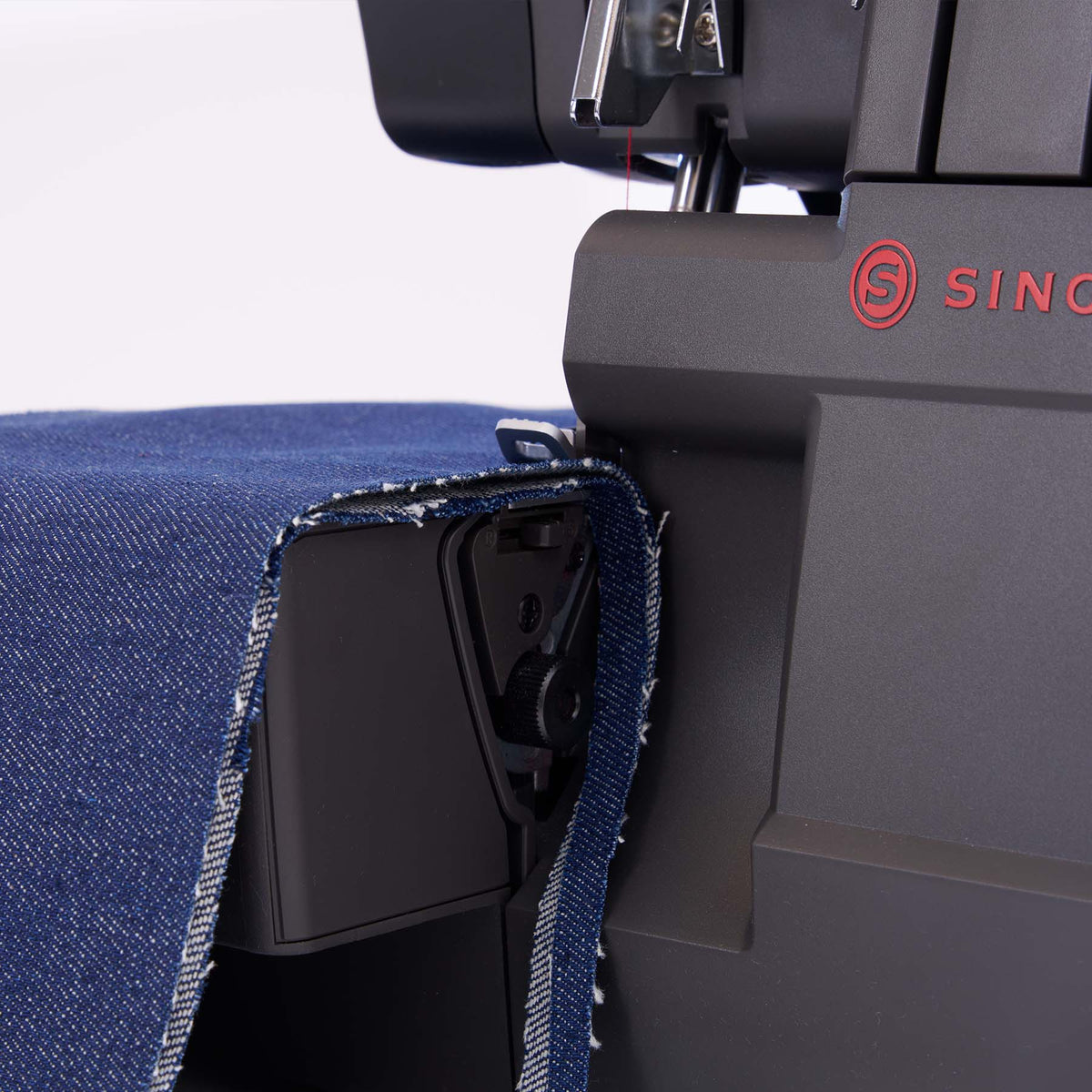 SINGER® Heavy Duty 0460™ Serger
