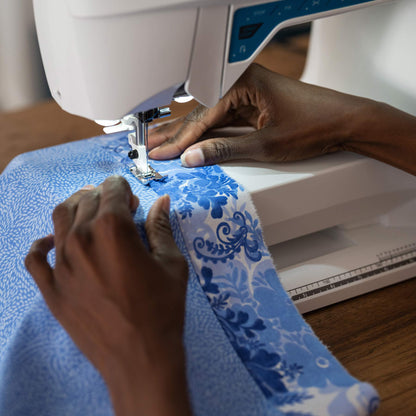 HUSQVARNA® VIKING® OPAL™ 670 Sewing Machine