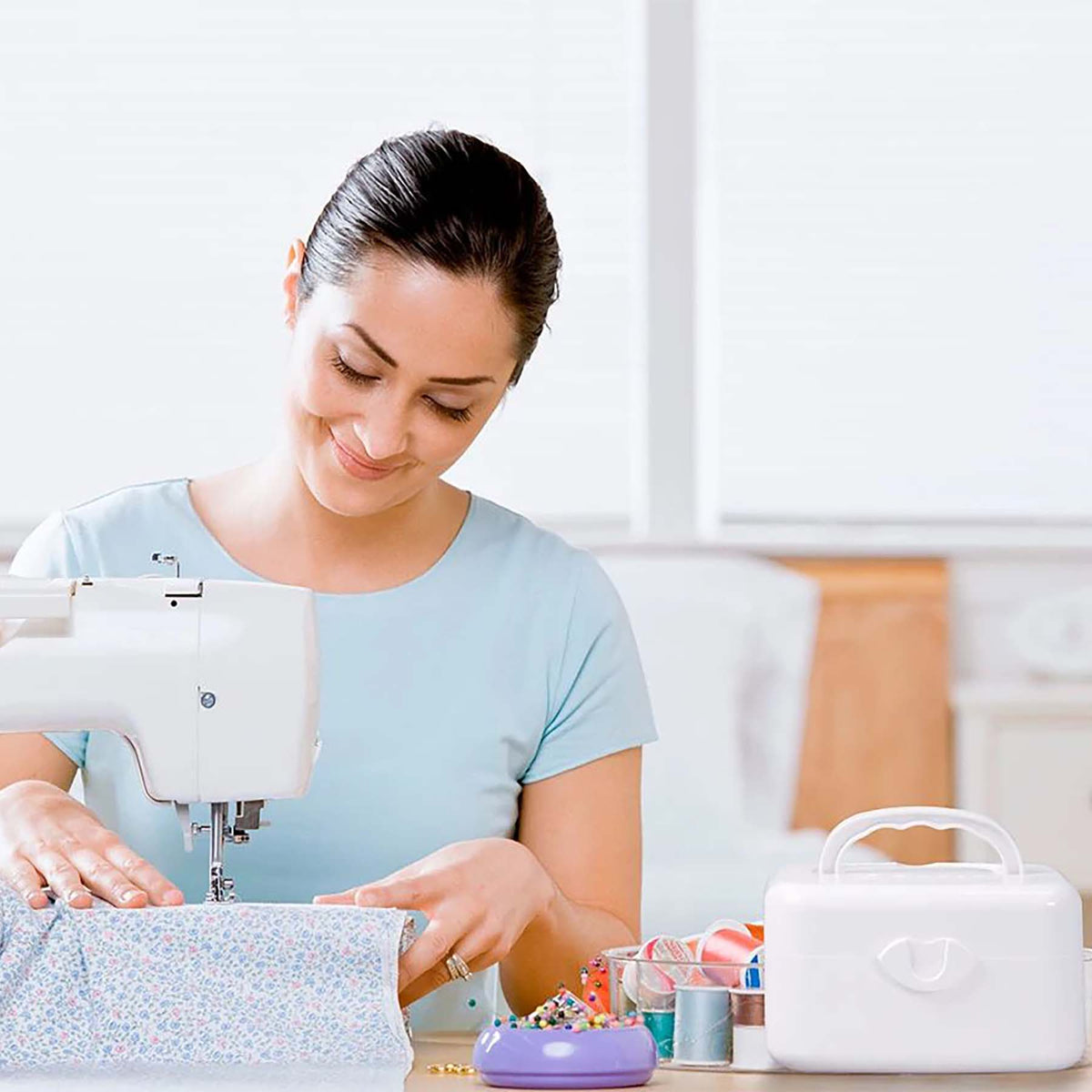 SINGER® Portable Bobbin Winder