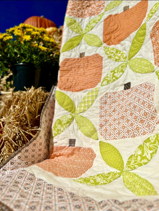 Pumpkin Vines Quilt Pattern - Paper Print Version
